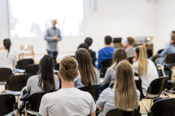 Leer: ¿Trabajas en el servicio público de empleo? Puedes ofrecer estos cursos de manipulador de alimentos con descuentos para parados.